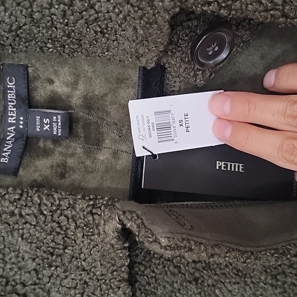 NWT Banana Republic Women's Green Sherpa Trucker Jacket Petite XS - Picture 8 of 12